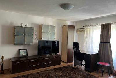 Apartament cu 4 camere decomandat în Iancului - 1