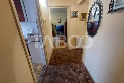 Apartament 4 camere decomandate de vanzare 2 bai zona Strand din Sibiu - 4