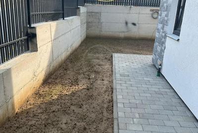 Casă cu 4 camere cu Teren 250 Mp în Vlaha - 4