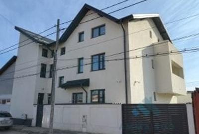 Casă individuală cu 15 camere cu Canalizare în Apărătorii Patriei - 1