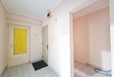 Inchiriere Apartament 2 camere decomandate Mazepa2 bl.LC etaj 1 - 3