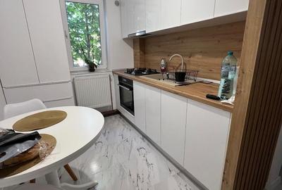Apartament cu 2 camere decomandat în Faleza Nord - 4