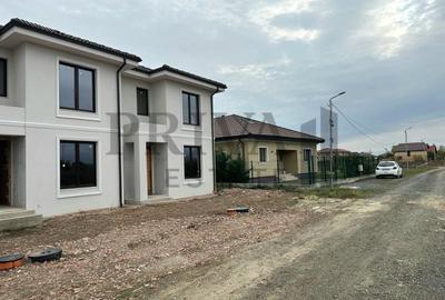 Casă cu 3 camere cu Canalizare în Calea Urseni