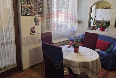 Casă cu 5 camere cu Canalizare în Salonta - 16