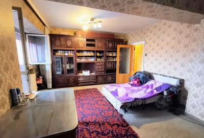 Apartament cu 4 camere decomandat în Iancului - 3