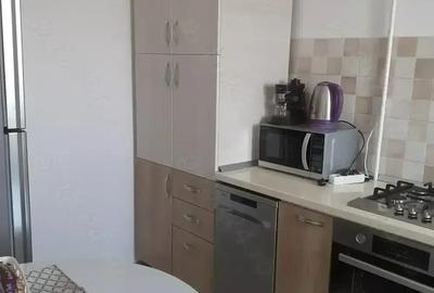 Vanzare Apartament 2 camere cf.1 decomandat et.3, mobilat si utilat in zona Bariera - Pic - 9