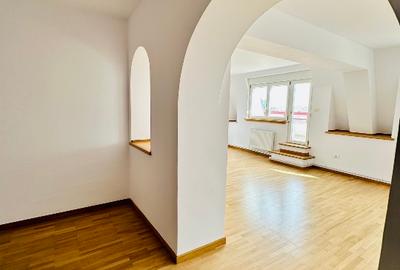 Apartament cu 3 camere decomandat în Aviatorilor - 1