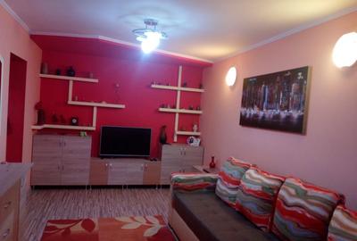 Apartament cu 3 camere decomandat în Cloșca - 2