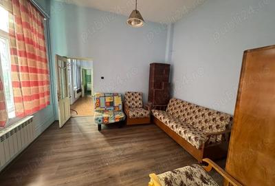 Casă cu Teren 360 Mp în Traian - 3