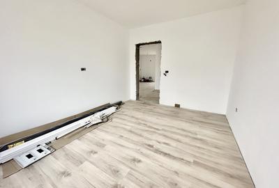 Duplex pe parter cu 3 camere - Bucovat - 7