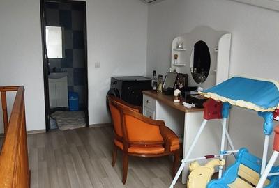 Apartament cu 3 camere decomandat în Central - 2
