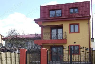 Casă cu 2 camere cu Teren 67.64 Mp în Rahova - 1