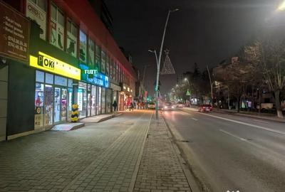 Spațiu comercial, de 60 mp, în Central - 6