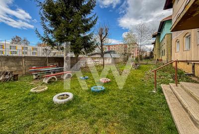 Apartament cu 2 camere nedecomandat, mobilat în Tractorul - 8