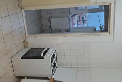 Apartament cu 2 camere semidecomandat în Inel I - 3