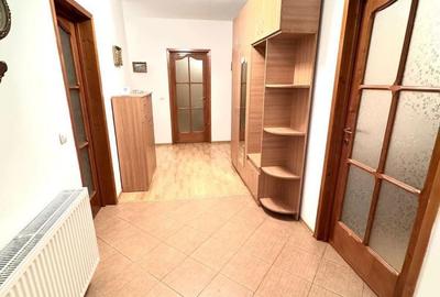 Apartament cu 4 camere decomandat în Sud - 1