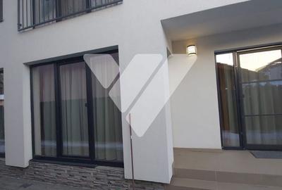Casă cu 4 camere cu Teren 400 Mp în Central - 3