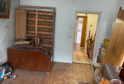 De vanzare apartament 4 camere - 7