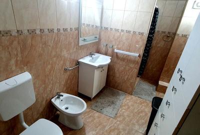 Casă cu 6 camere cu Teren 1000 Mp în Iosia - 3