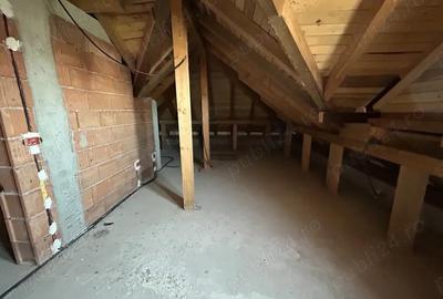 Vand vila noua Livada-Sanleani,st.840 mp,sc.130 mp,situat pe 2 strazi - 16