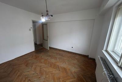 Apartament cu 3 camere decomandat în Micro 16 - 6
