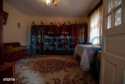 Casă cu 4 camere în Băcioiu - 1