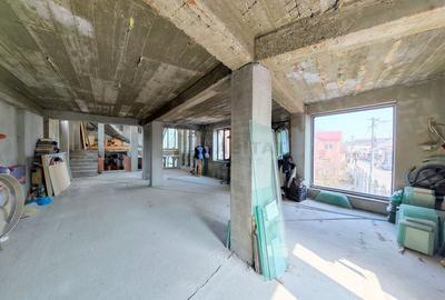 Casă individuală cu 6 camere cu Canalizare în Central - 23