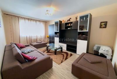 Apartament cu 2 camere decomandat, mobilat în Central