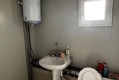 Spațiu comercial, de 590 mp, în Central - 4