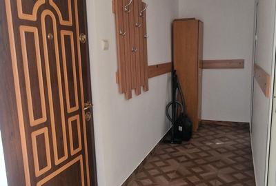 Garsonieră decomandată în Exterior Vest - 1