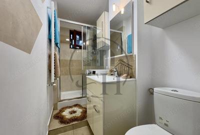 Apartament cu 2 camere semidecomandat în Km 4 - 8