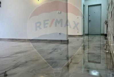 Apartament cu 4 camere decomandat în Ultracentral - 3