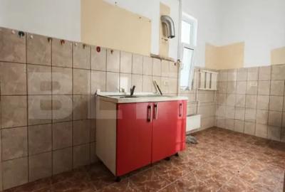 Apartament cu 5 camere decomandat în Sinaia - 1