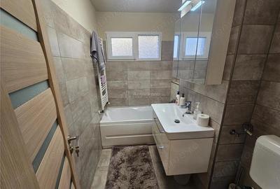 Resita, 2 Cam. Cf. 1, Renovat, Parter, Micro 1 - 18