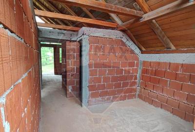 Casa de vacanta cu 6 camere de vanzare Suncuius - 3