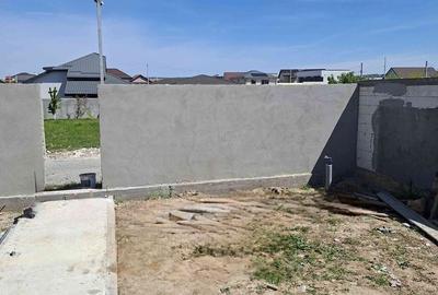 Casă cu 4 camere cu Teren 250 Mp în Malu Mare - 11