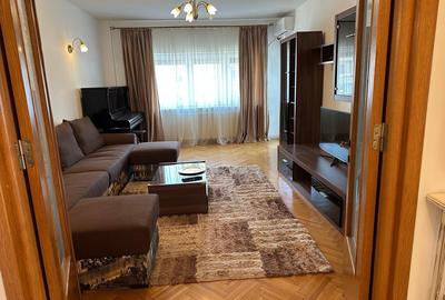 Ion Mihalache, Parcul Kiseleff - 3