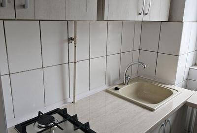 Garsonieră decomandată în Central - 5