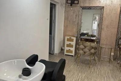 Afacere la cheie: salon modern de infrumuse?are, Bra?ov-Florilor - 1