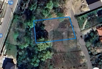 Teren de 738 mp, în Central - 6