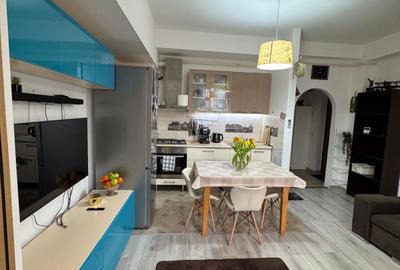 Apartament cu 3 camere decomandat în Tomis II - 1