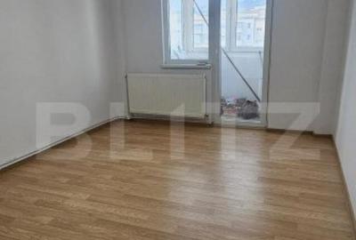 Apartament 2 camere, decomandat, 42 mp, recent renovat moder - 1