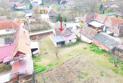 Casă cu 2 camere cu Teren 775 Mp în Păucea - 11