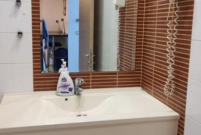 Apartament cu 2 camere decomandat în Vitan - 4
