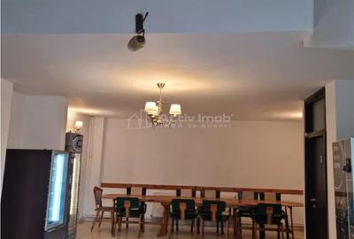 Casă cu 15 camere cu Teren 50 Mp în Carierei