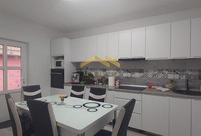 Casă individuală cu 3 camere cu Canalizare în Micălaca - 5