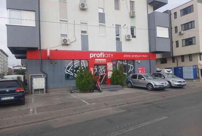 Apartament cu 2 camere decomandat în Roșu