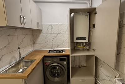 Garsonieră decomandată în Exterior Vest