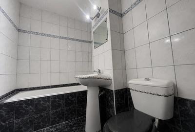 Apartament cu 4 camere decomandat în Confecții - 2