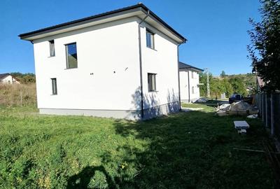 Vand casa in Burdujeni, Str. Anton Holban,zona Aleea Dumbravii - 4